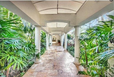 BEAUTIFUL APARTMENT AT THE PRESTIGIOUS MEDITERRANEAN VILLAGE IN