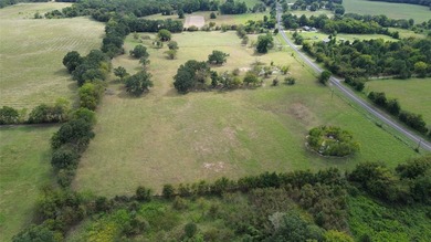 Discover 22.9 beautiful acres, fully fenced and ready for your - photo 2