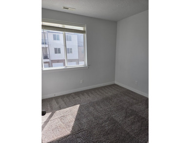 768 N 260 W - photo 5
