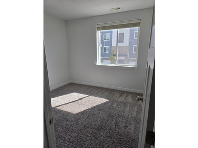 768 N 260 W - photo 6