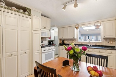 Set on the North Shore of Long Island in the heart of Stony - photo 16
