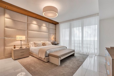 STUNNING TURNKEY OCEAN FRONT UNIT. TOTAL SQFT 4,062. 4 BEDROOMS