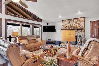 Welcome to your mountain retreat at 202 Tamarack Road! This - photo 4