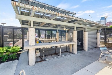 Modern amenities, 3rd-floor views, plus the entire downtown