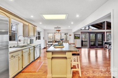 Welcome to your mountain retreat at 202 Tamarack Road! This - photo 10