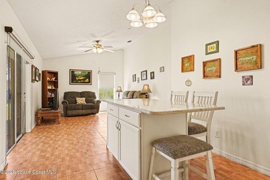 OWNER MOTIVATED! . This inviting property features an open floor - photo 10