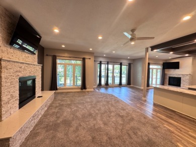 Luxury lakefront living meets exceptional - photo 10