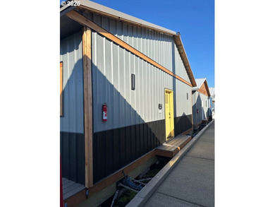 Columbia River - Wasco County Home For Sale in Thedalles Oregon