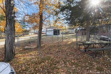 Escape to this 2 bed, 1 bath lakeside retreat located on 3 - photo 12