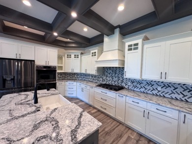 Luxury lakefront living meets exceptional - photo 7
