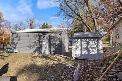 Escape to this 2 bed, 1 bath lakeside retreat located on 3 - photo 14
