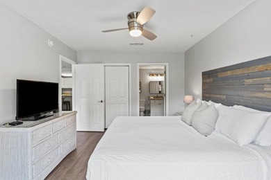 Step into your ultimate coastal getaway in beautiful Miramar - photo 17