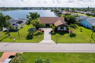 (private lake, pond, creek) Home For Sale in Cape Coral Florida