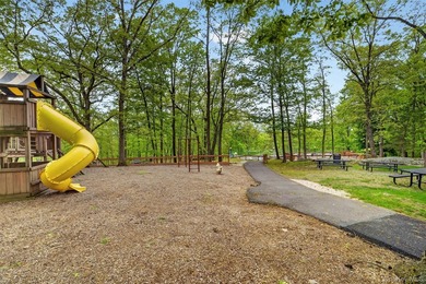 Welcome to River House, where scenic beauty meets everyday - photo 42