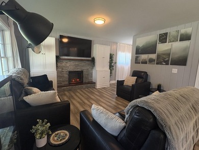 Completely reimagined from the inside out, 422 Peltoma blends - photo 8