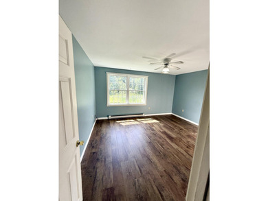 Additional listing photo 1