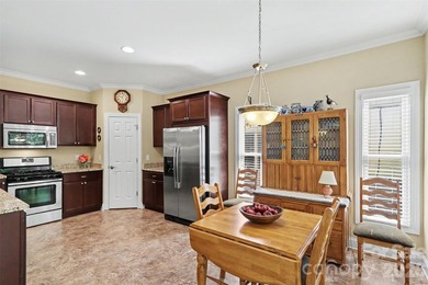Huntersville's best kept secret and HIDDEN GEM. This 2-bedroom 2 - photo 10
