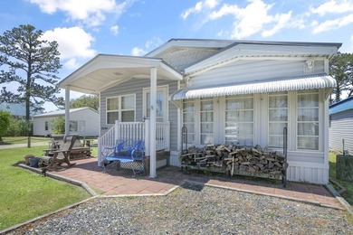 Enjoy the charm and laid-back lifestyle of Chincoteague Island - photo 3