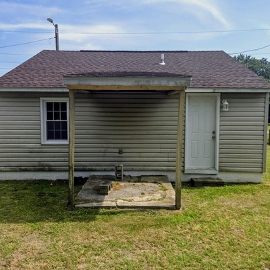 Nestled on Virginia's beautiful Eastern Shore, this property - photo 2