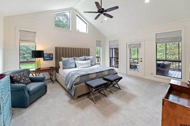 Gorgeous, Like-New 3-Bedroom, 3-Bath Lake Home with Open Living - photo 23