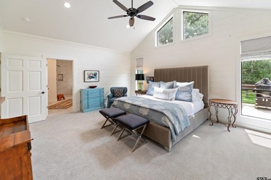 Gorgeous, Like-New 3-Bedroom, 3-Bath Lake Home with Open Living - photo 24