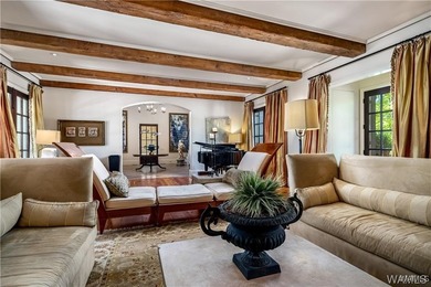 Serene, private, and designed to capture the beauty of Lake - photo 6