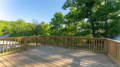 Completely refreshed and move-in ready, this beautifully - photo 15