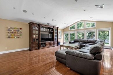 Welcome to 2114 Donna Drive. This big bold and beautifully - photo 15