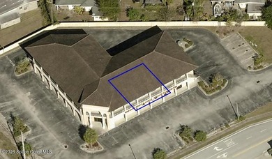 This versatile medical office features a high-efficiency layout - photo 1