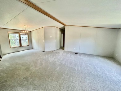 This 3-bedroom, 2-bathroom home is located on the outskirts of - photo 8