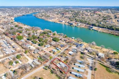 Lake Home For Sale in Marble Falls, Texas