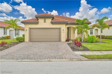 (private lake, pond, creek) Home For Sale in Fort Myers Florida