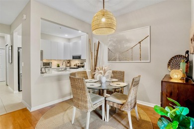 Beautifully updated, GROUND-FLOOR, 3-bedroom, 2-bathroom home - photo 8