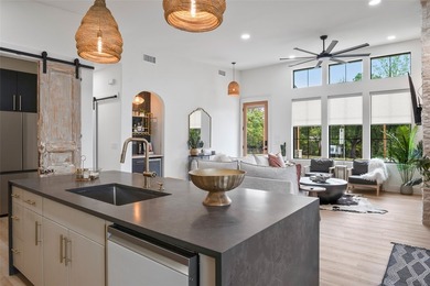 Lake life done right! This 3 bedroom, 2 bathroom custom home at - photo 12