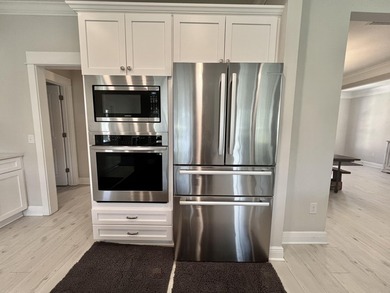 Impeccably maintained & completely move-in ready, this stunning - photo 17