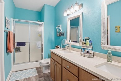 Cute, updated, and completely move-in ready-just bring your - photo 19