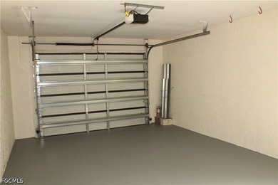 Great duplex located by the hospital! Not in a Flood Zone! New - photo 22