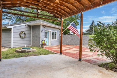 Turnkey lake home with lots to love! Find an updated three - photo 23