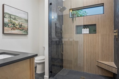 Lake life done right! This 3 bedroom, 2 bathroom custom home at - photo 24