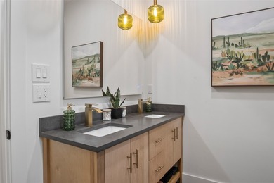 Lake life done right! This 3 bedroom, 2 bathroom custom home at - photo 25