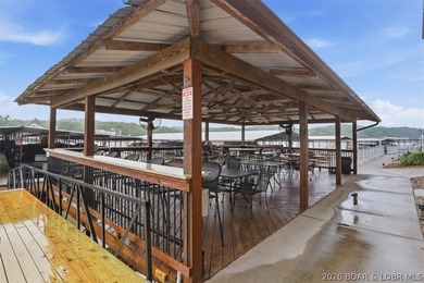 Cute, updated, and completely move-in ready-just bring your - photo 32