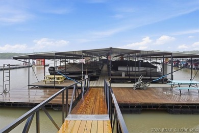 Cute, updated, and completely move-in ready-just bring your - photo 33