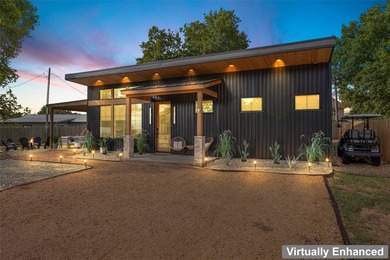 Lake life done right! This 3 bedroom, 2 bathroom custom home at - photo 38