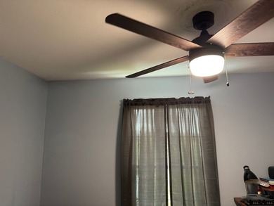 4 Bedroom home with a substantial rear deck and great yard for - photo 6