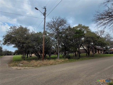 Lake Lot For Sale in Belton, Texas