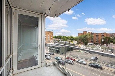 This stylish 1 bed condo at Cobalt offers an unmatched level of - photo 16