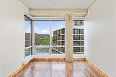 This stylish 1 bed condo at Cobalt offers an unmatched level of - photo 18