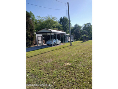 Charming 3BR/2BA Home with Upgrades & Outdoor Extras - photo 21