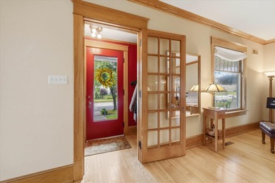 Located in sought-after neighborhood w/ stunning views of Lake - photo 3