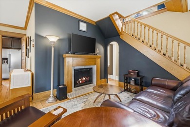 Located in sought-after neighborhood w/ stunning views of Lake - photo 7